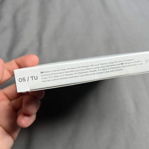 Lululemon Ear Loop Face Mask NWT in Box (Unused/Unopened) *BRAND NEW* - Picture 5 of 13